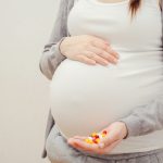 مقدار مناسب اسید فولیک در بارداری